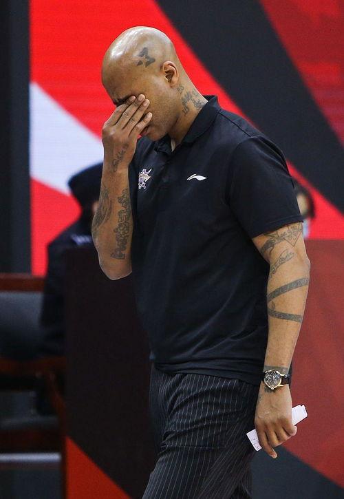 明星调教踢裆,揭秘娱乐圈背后的“特殊训练”